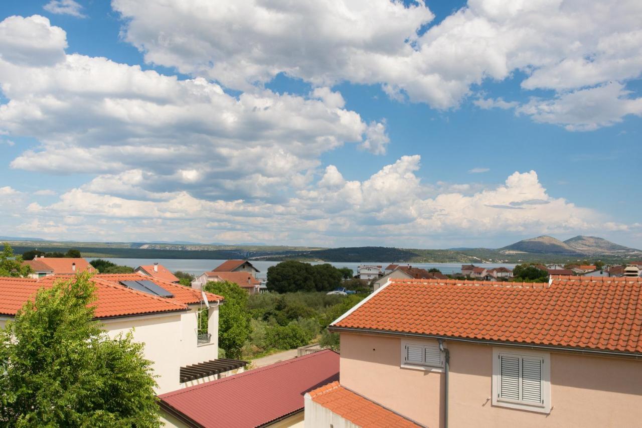 Raslina Apartment Dalmatien מראה חיצוני תמונה