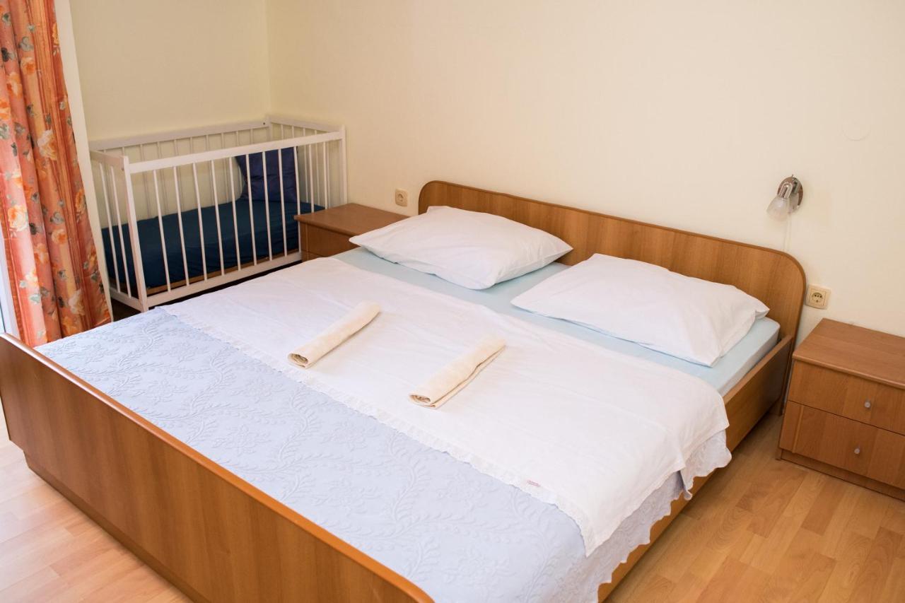 Raslina Apartment Dalmatien מראה חיצוני תמונה
