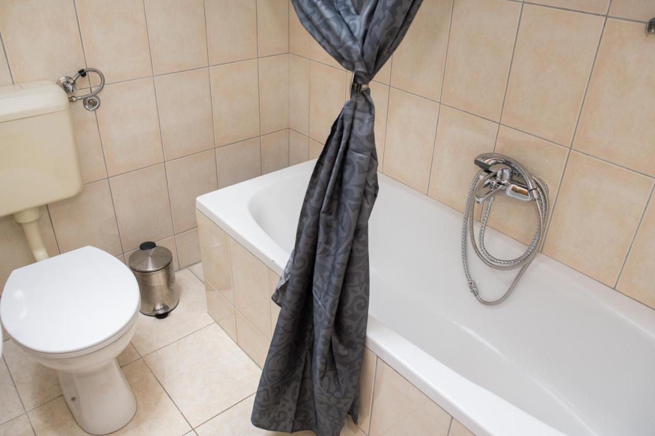 Raslina Apartment Dalmatien מראה חיצוני תמונה