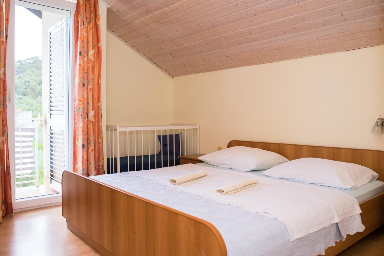 Raslina Apartment Dalmatien מראה חיצוני תמונה